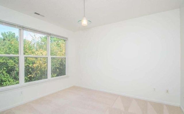 1430 S Fox Pointe Circle Unit: 43, Ann Arbor, MI 48108