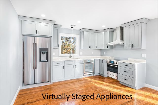 53 Christopher Street, Providence, RI 0294