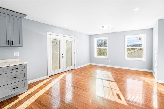 53 Christopher Street, Providence, RI 0294