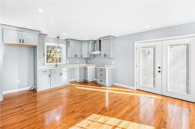 53 Christopher Street, Providence, RI 0294