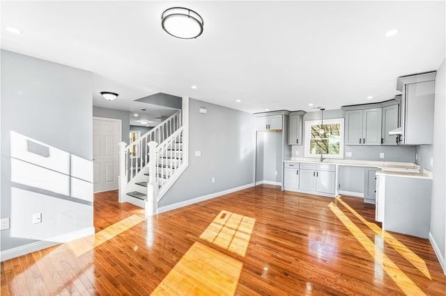 53 Christopher Street, Providence, RI 0294