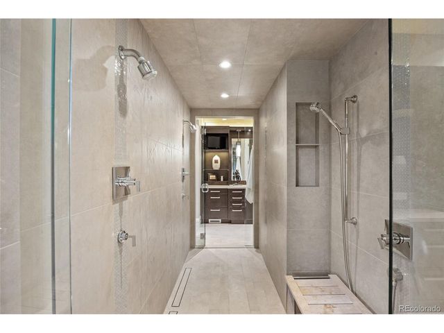 825 S Adams St, Denver, CO 80209