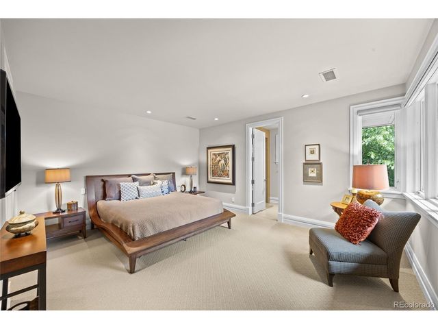 825 S Adams St, Denver, CO 80209