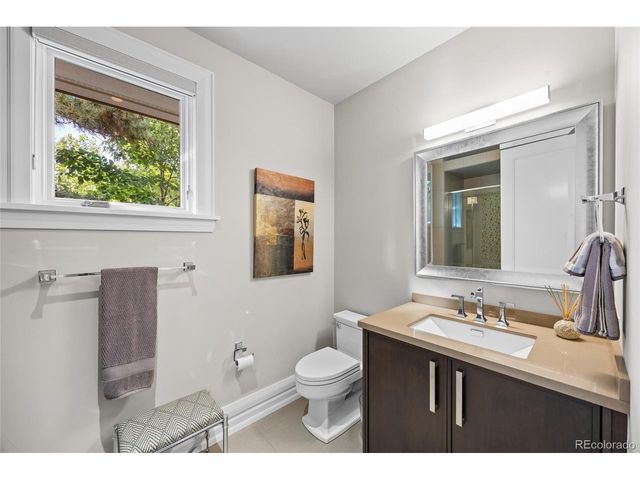 825 S Adams St, Denver, CO 80209