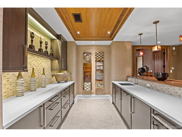 825 S Adams St, Denver, CO 80209