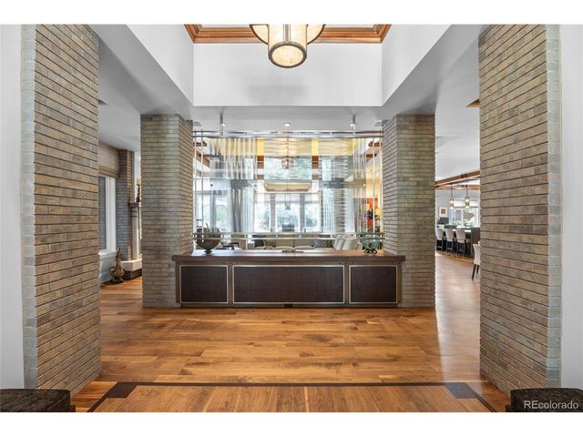 825 S Adams St, Denver, CO 80209