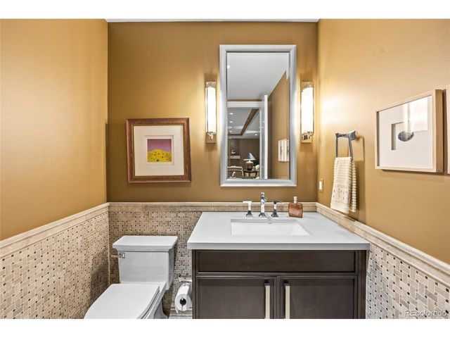 825 S Adams St, Denver, CO 80209