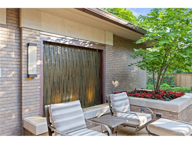 825 S Adams St, Denver, CO 80209