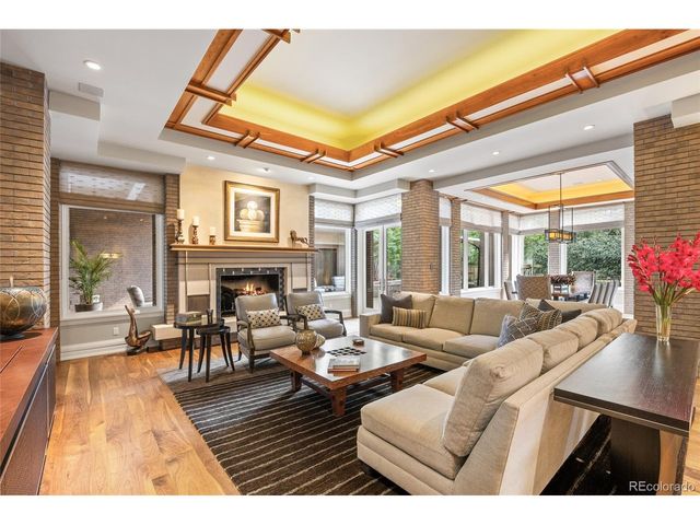 825 S Adams St, Denver, CO 80209