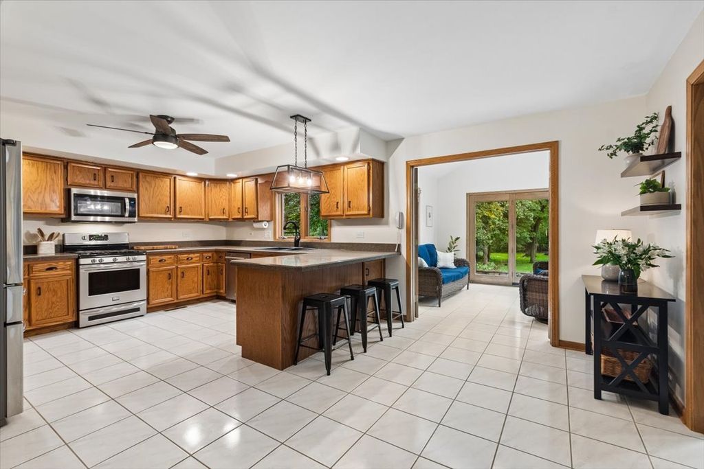 13449 W Oakwood Court, Homer Glen, IL 60491 — photo 5