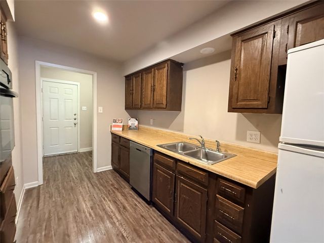 1413 Blackwell Drive, Irving, TX 75061