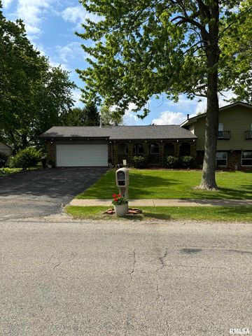 810 PROGRESS Street, Metamora, IL 61548