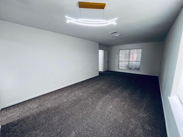 2206 Laurel Oak Drive, Missouri City, TX 77489