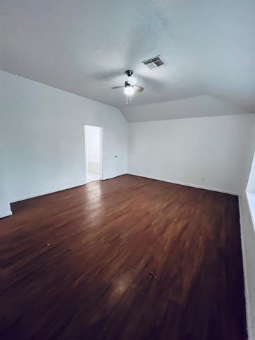 2206 Laurel Oak Drive, Missouri City, TX 77489