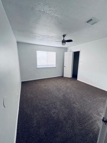 2206 Laurel Oak Drive, Missouri City, TX 77489