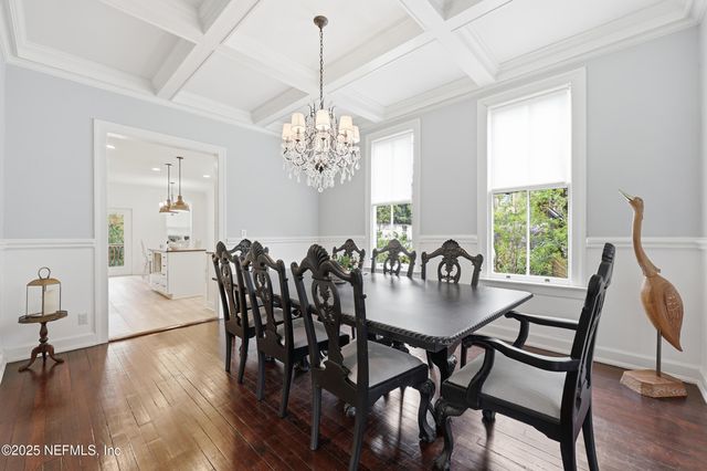 2750 ST JOHNS Avenue, Jacksonville, FL 32205