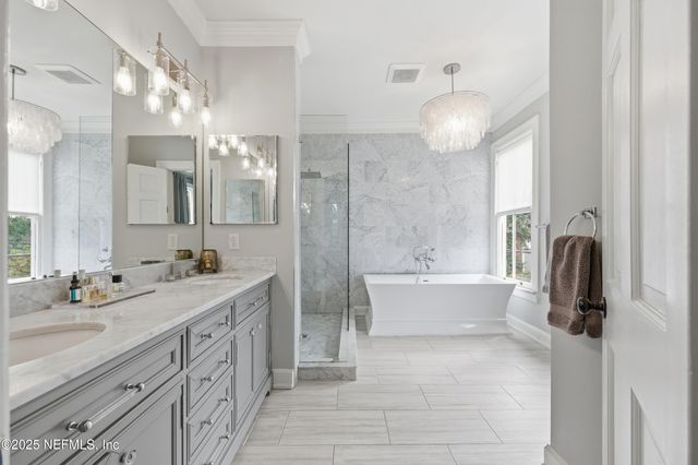 2750 ST JOHNS Avenue, Jacksonville, FL 32205