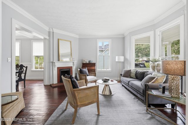 2750 ST JOHNS Avenue, Jacksonville, FL 32205