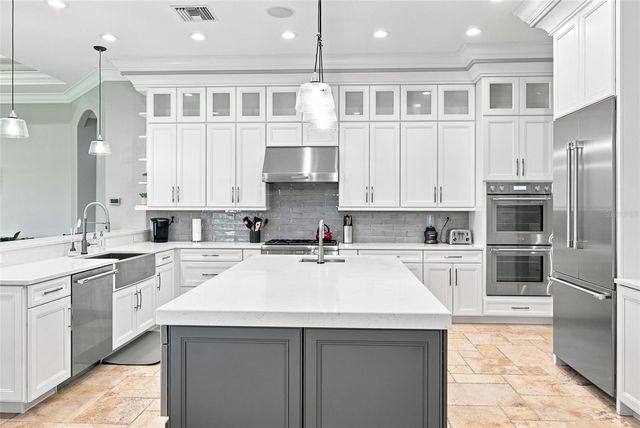 2208 PRINCESS JULIA LANE, Lutz, FL 33549