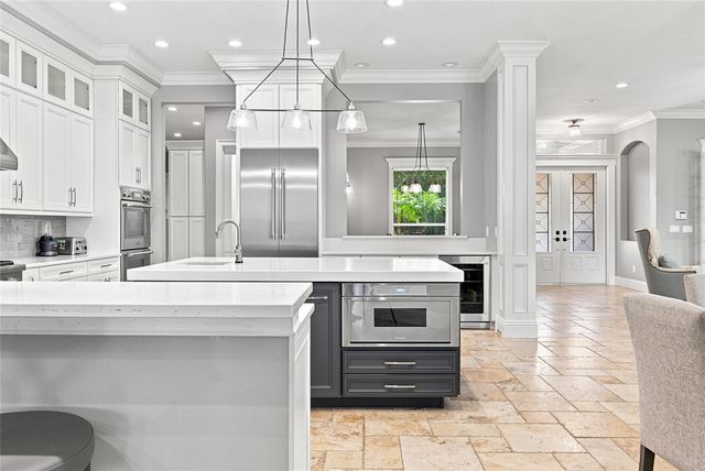 2208 PRINCESS JULIA LANE, Lutz, FL 33549