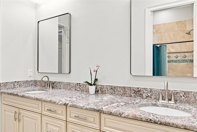 2208 PRINCESS JULIA LANE, Lutz, FL 33549