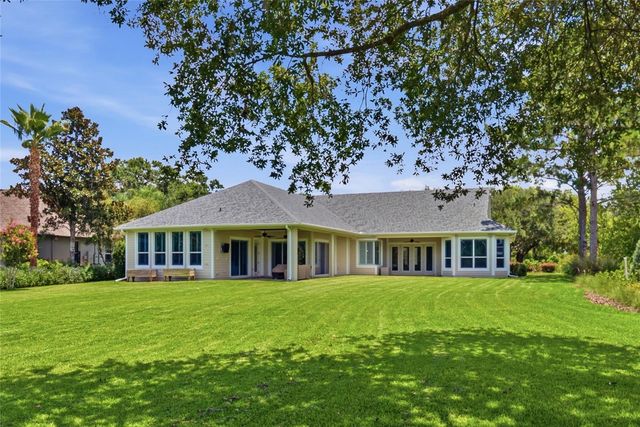 2208 PRINCESS JULIA LANE, Lutz, FL 33549