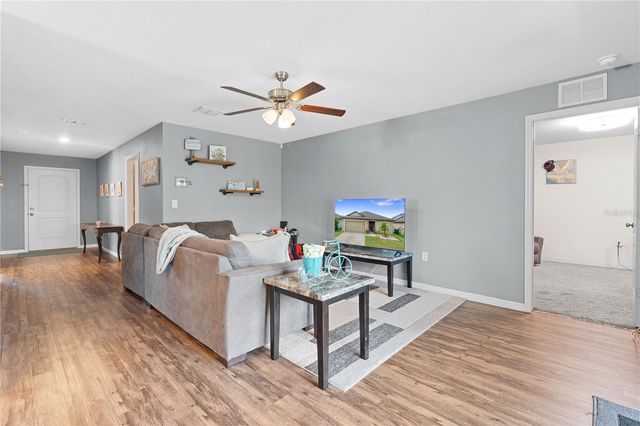 1717 CHATHAM GREEN CIRCLE, Ruskin, FL 33570