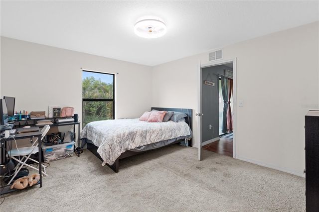 1717 CHATHAM GREEN CIRCLE, Ruskin, FL 33570
