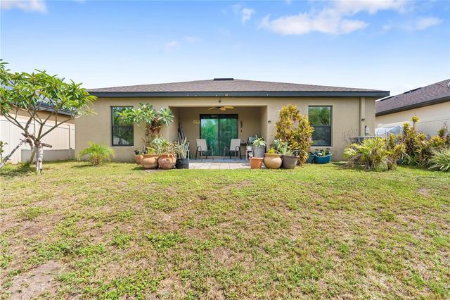 1717 CHATHAM GREEN CIRCLE, Ruskin, FL 33570