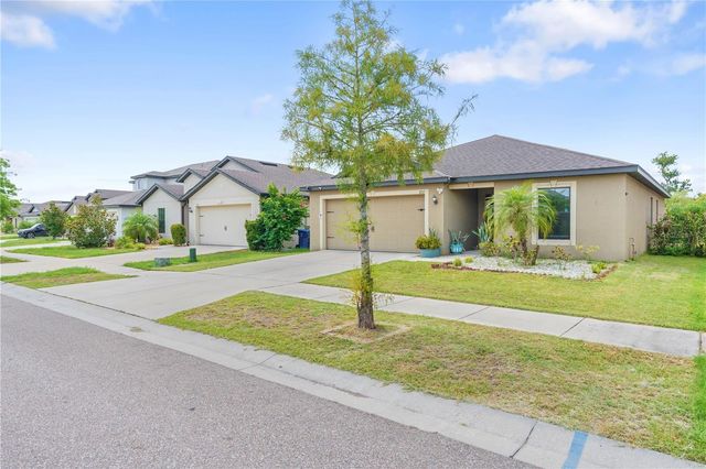 1717 CHATHAM GREEN CIRCLE, Ruskin, FL 33570