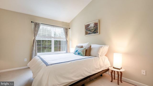 12 HERITAGE HILLS DRIVE, Washington Crossing, PA 18977