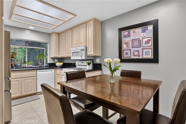 835 S Shanada Court, Anaheim, CA 92807