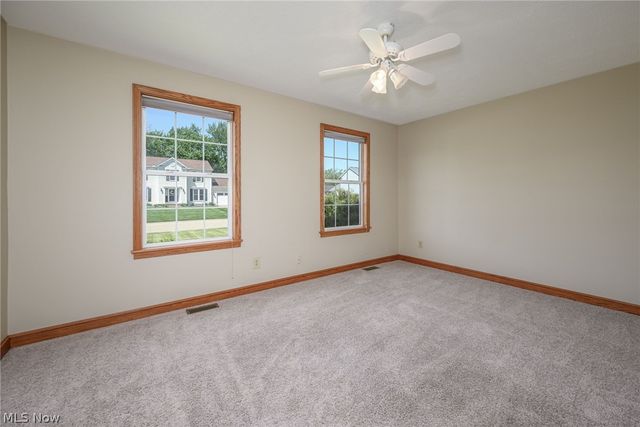 5950 Kentview Avenue NW, North Canton, OH 44720