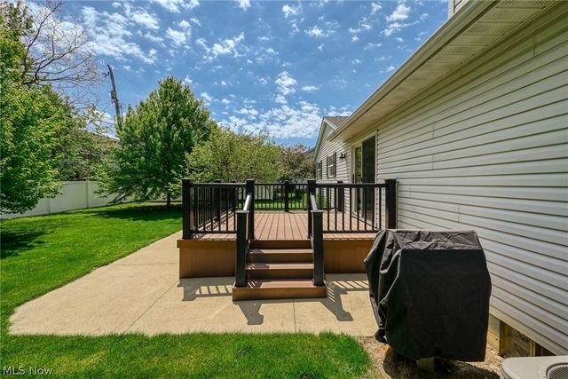 5950 Kentview Avenue NW, North Canton, OH 44720