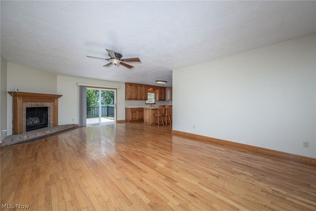 5950 Kentview Avenue NW, North Canton, OH 44720