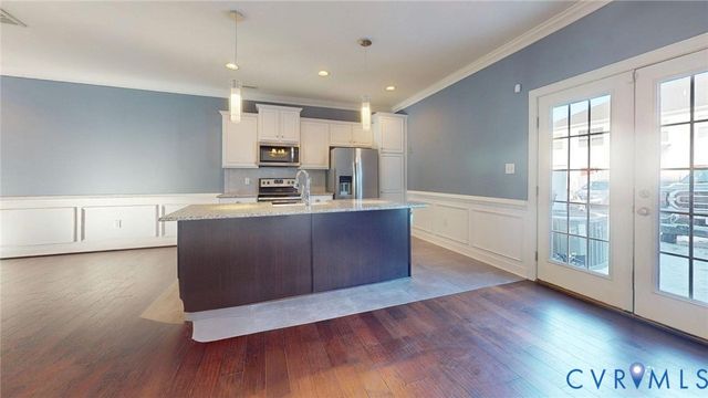 7350 Pebble Lake Dr, Mechanicsville, VA 23111