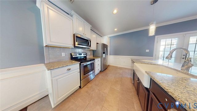 7350 Pebble Lake Dr, Mechanicsville, VA 23111