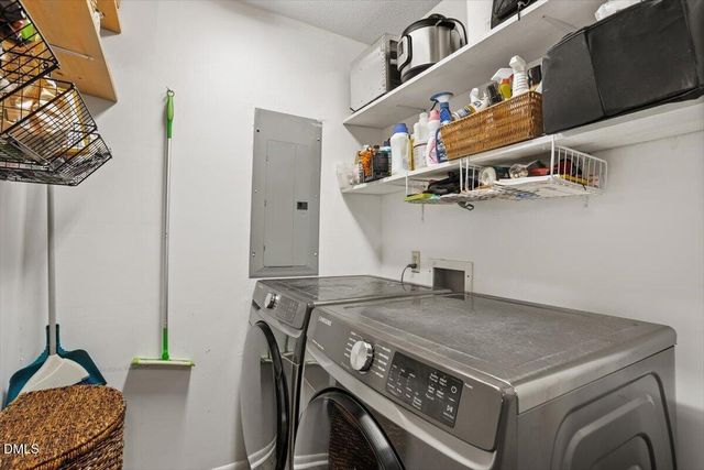 1201 Gatehouse Drive, Cary, NC 27511