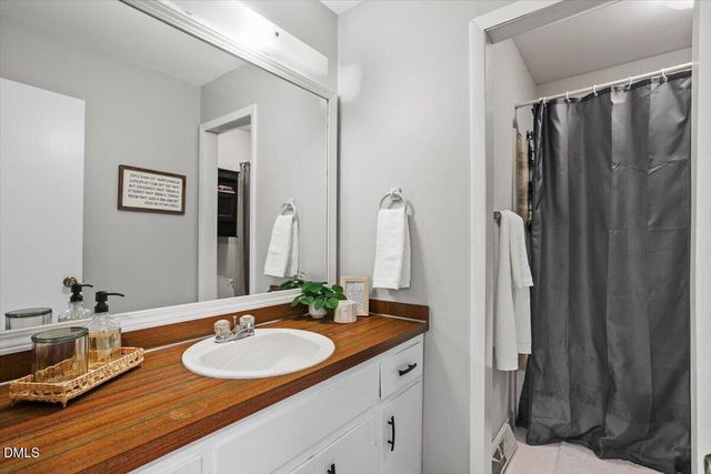 1201 Gatehouse Drive, Cary, NC 27511