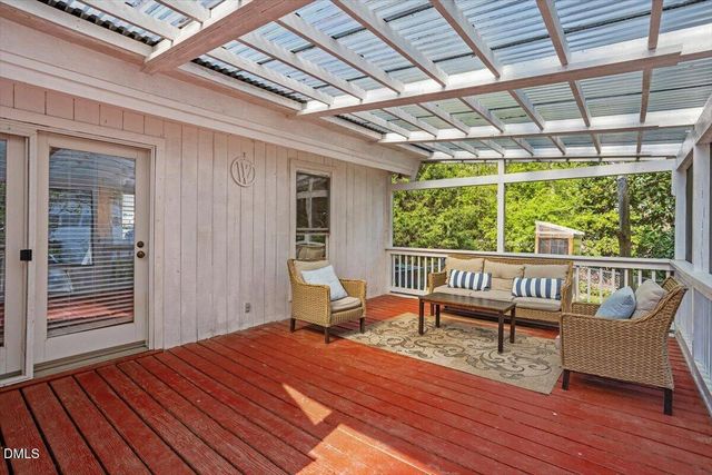 1201 Gatehouse Drive, Cary, NC 27511