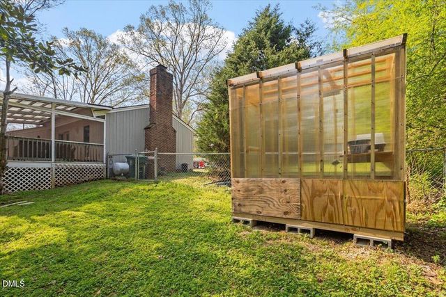 1201 Gatehouse Drive, Cary, NC 27511