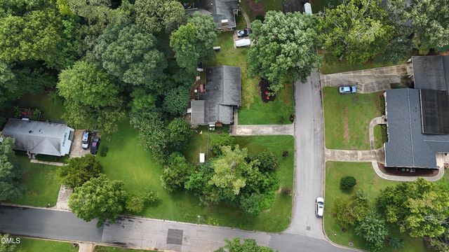 1201 Gatehouse Drive, Cary, NC 27511