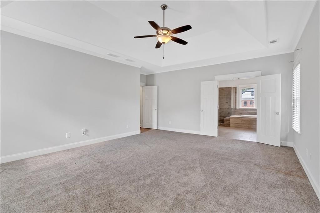 Image 27 of property listing at 1298 Windsor Parkway NE, Atlanta, GA 30319