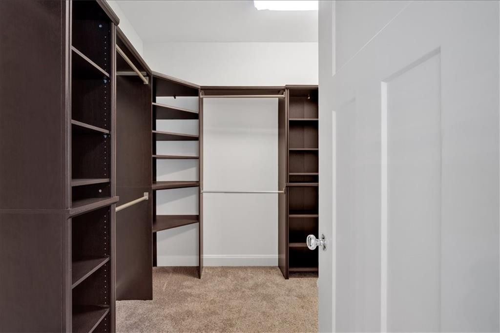 Image 33 of property listing at 1298 Windsor Parkway NE, Atlanta, GA 30319