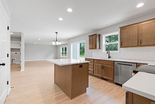 14848 Verona Lakes Passage, Fort Wayne, IN 46814