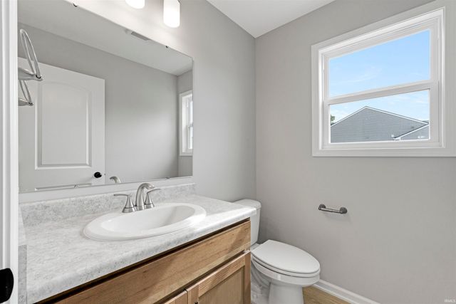 14848 Verona Lakes Passage, Fort Wayne, IN 46814