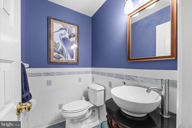 11152 POWDER HORN DR, Potomac, MD 20854