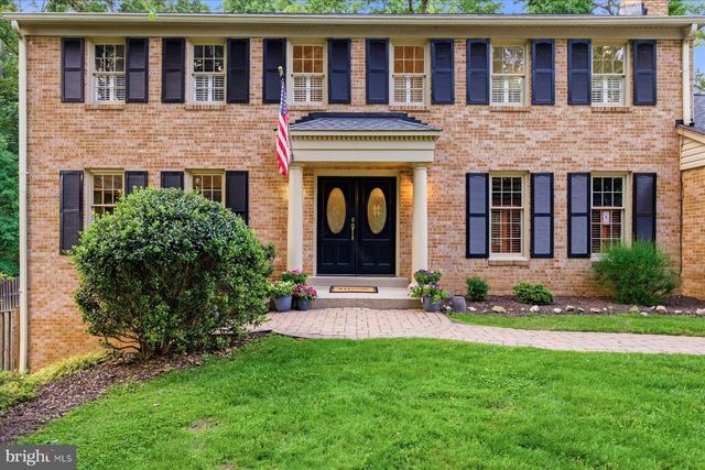 11152 POWDER HORN DR, Potomac, MD 20854