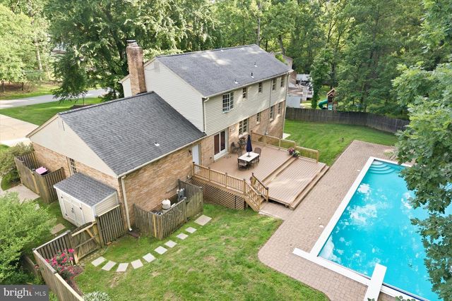 11152 POWDER HORN DR, Potomac, MD 20854