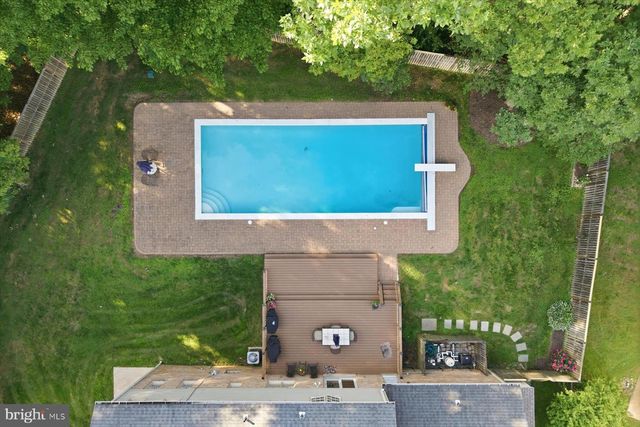 11152 POWDER HORN DR, Potomac, MD 20854